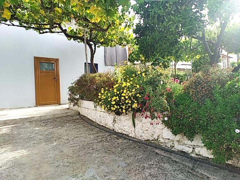 Hako Apartments Σαράντα Εξωτερικό φωτογραφία